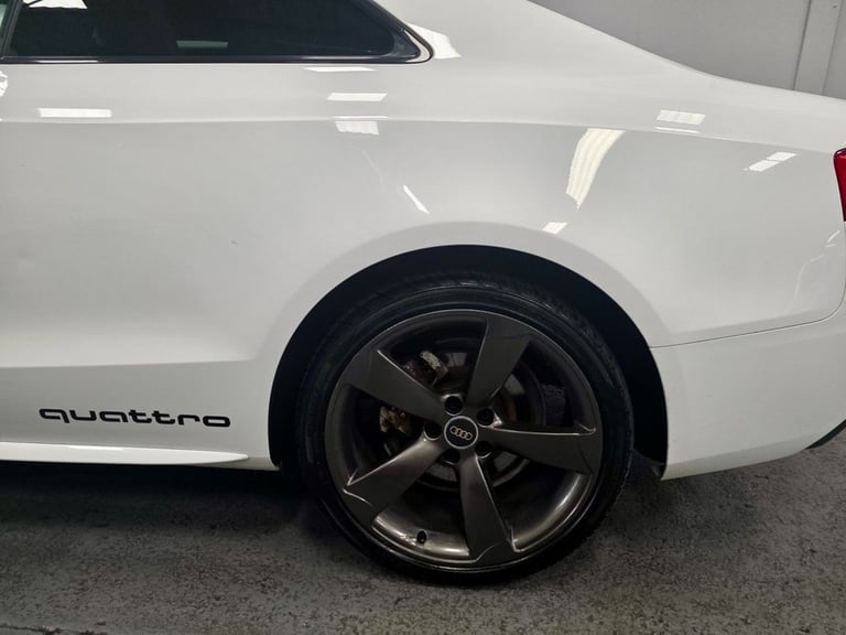 2014 Audi A5 2.0 TDI Black Edition Coupe 2dr Diesel Manual quattro Euro 5 (s/s) (177 ps) Coupe Di...