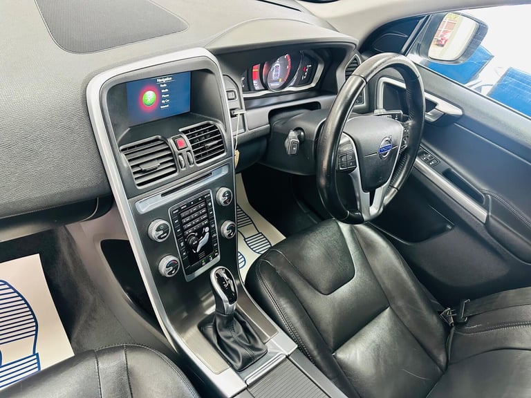 2015 Volvo XC60 D4 [190] SE Lux Nav 5dr Geartronic ESTATE DIESEL Automatic