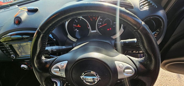 NISSAN JUKE 1.5 dCi 8v Tekna 2014