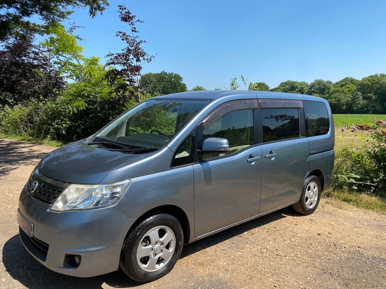2008 Nissan Serena 2.0 VVI-T PETROL 8 SEATS MPV Petrol