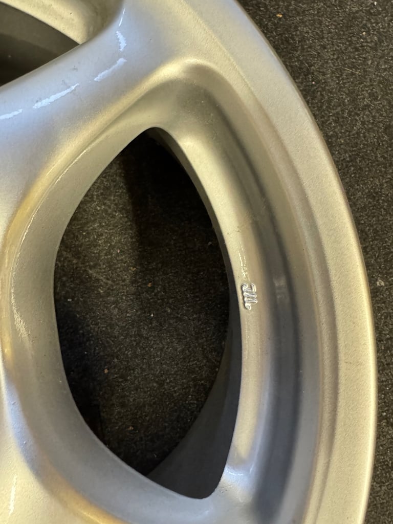 Genuine new Toyota MR2 MK2 Alloy Wheel