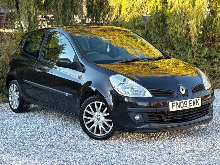 2009 Renault Clio 1.2 TCe 16v Dynamique 3dr HATCHBACK Petrol Manual