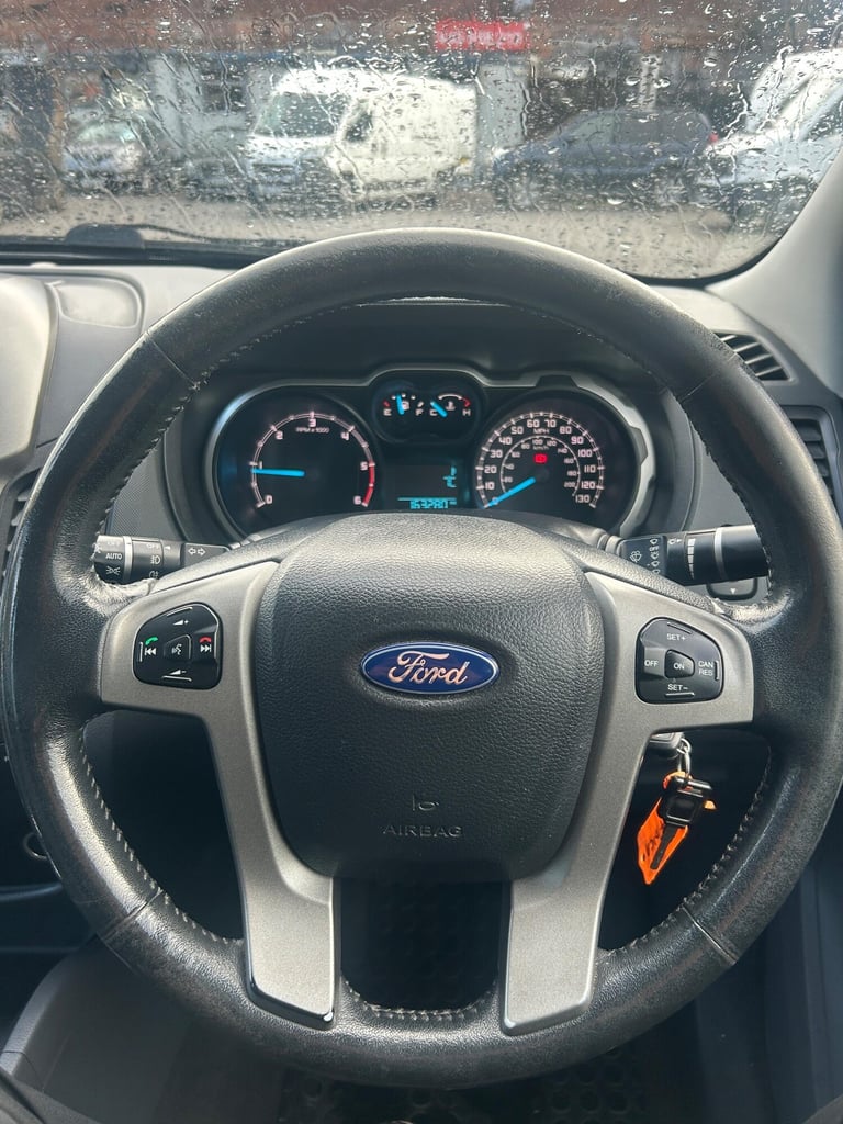 2014 Ford Ranger 2.2 TDCi Limited 1 Super Cab Pickup 4WD Euro 5 4dr PICK UP Diesel Manual