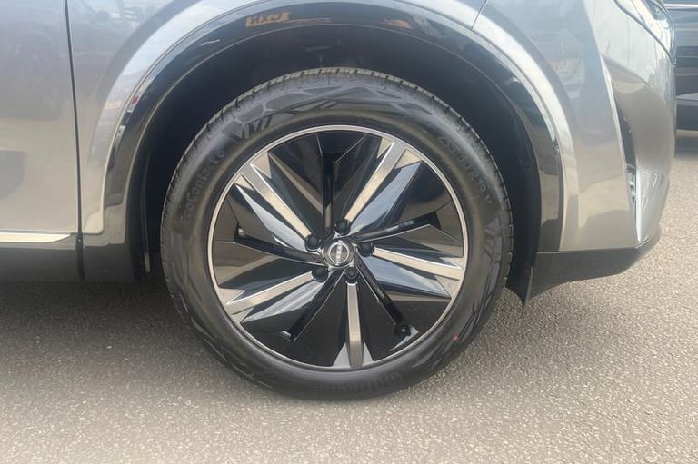 2025 Nissan Qashqai 1.3 DiG-T MH Tekna 5dr Manual Hatchback Petrol Manual