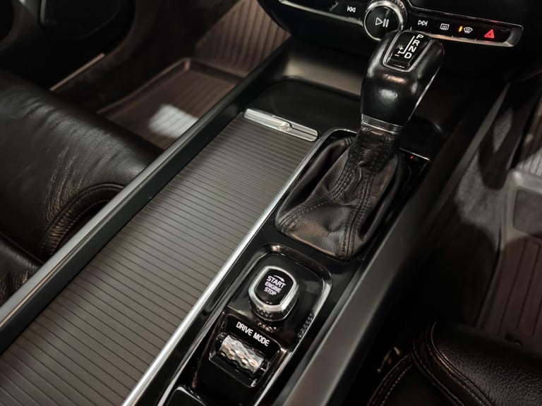 2020 Volvo V60 Cross Country 2.0 D4 Plus Auto AWD Euro 6 (s/s) 5dr ESTATE Diesel Automatic