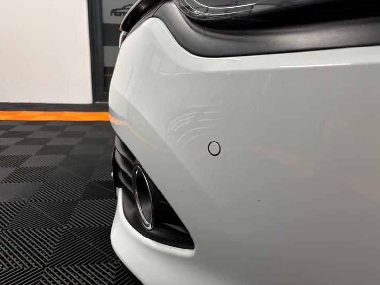 2016 Renault Clio 1.2 16V Play 5dr HATCHBACK Petrol Manual