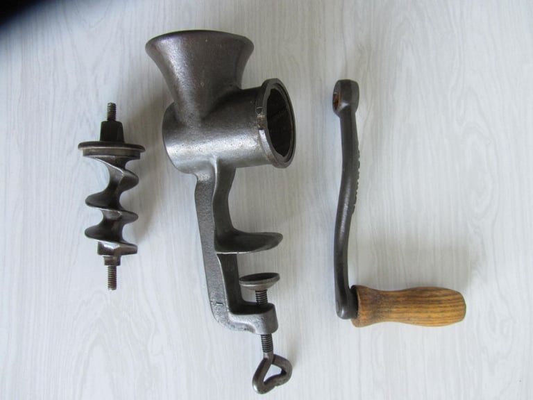 Vintage Kenrick No10 Food Mincer