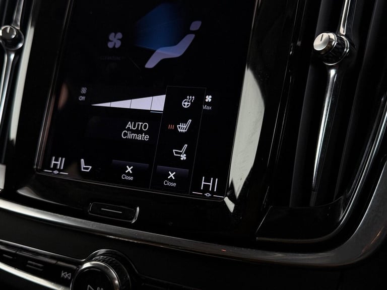 2019 Volvo V90 2.0 D4 Inscription Plus Auto Euro 6 (s/s) 5dr Estate Diesel Automatic