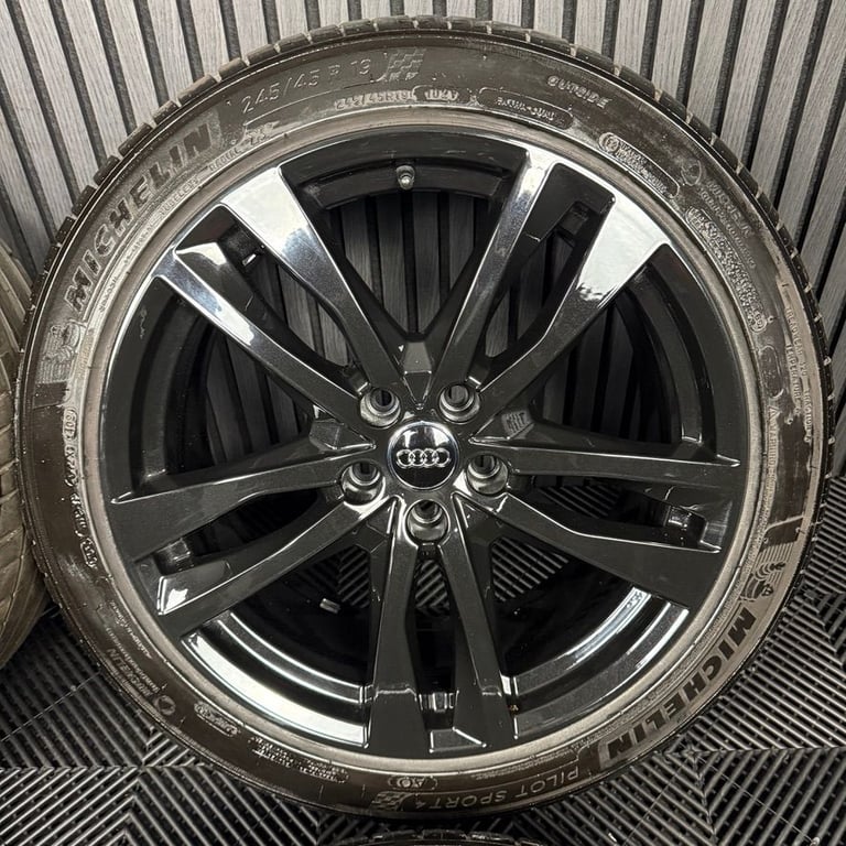 19" GENUINE AUDI A6 C8 S LINE BLACK 5 DOUBLE SPOKE ALLOY WHEELS TYRES