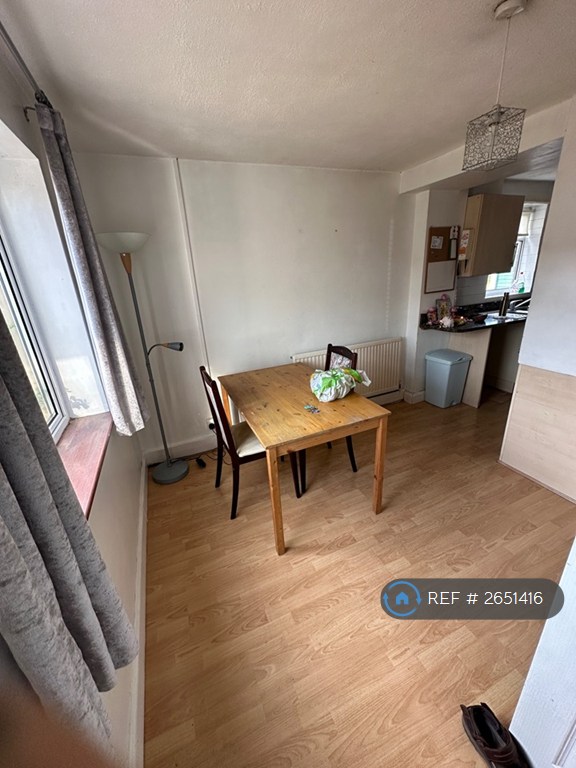 4 bedroom house in Filton Avenue, Filton, Bristol, BS34 (4 bed) (#2651416)