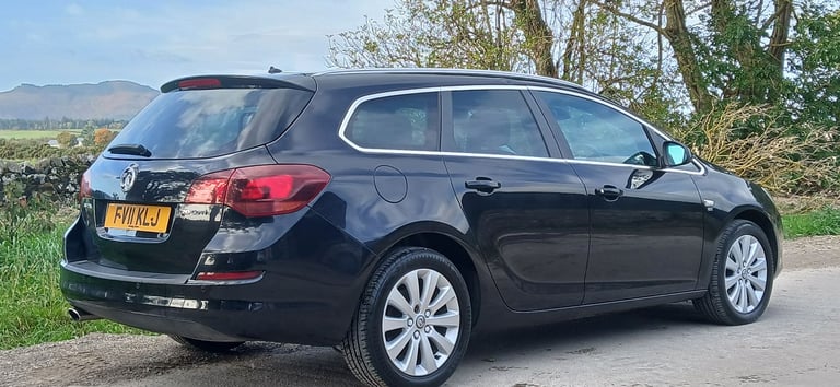 2011 Vauxhall Astra 2.0 Cdti Se Auto Estate 47000 Miles