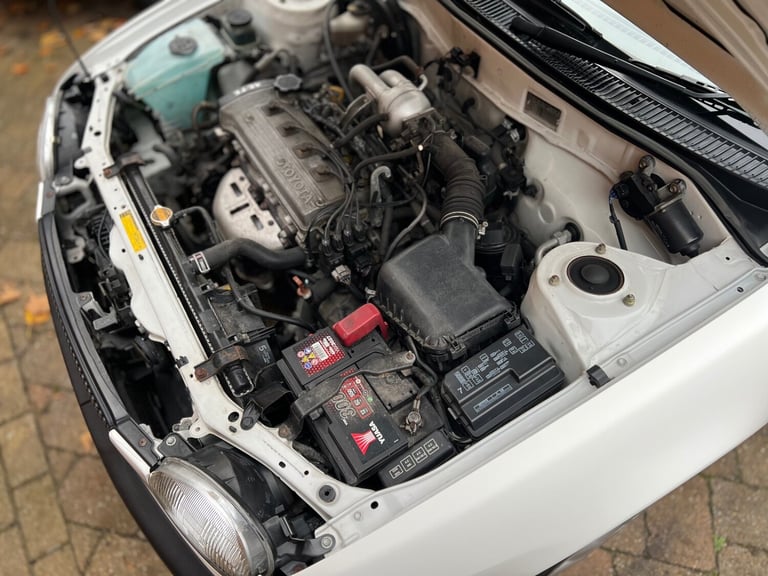 1997 Toyota Corolla 1.3 GS 5dr Auto HATCHBACK Petrol Automatic