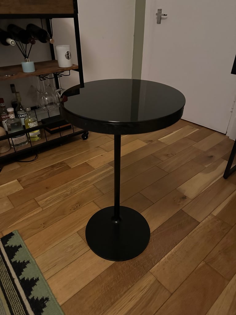 Bedside/ living room Side table