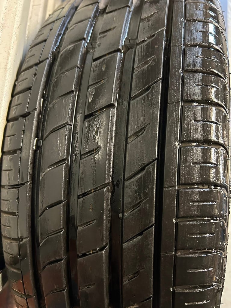 Seat Leon Alloy’s (Genuine)