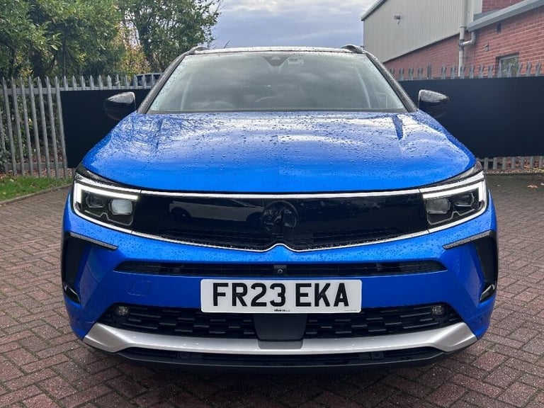 2023 Vauxhall Crossland X 1.6 14.2kwh Ultimate Suv 5dr Petrol Plug In Hybrid Auto Euro 6 (s/s) (2...