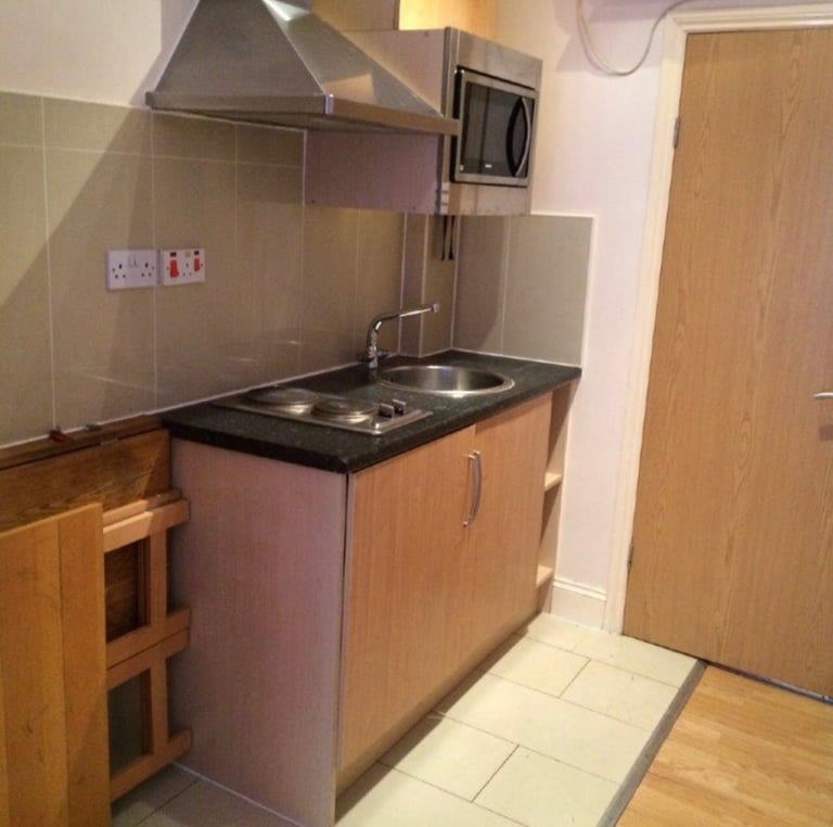 Bayswater - W2 Studio Long Term Lets £1700 pcm all bills inclusive 