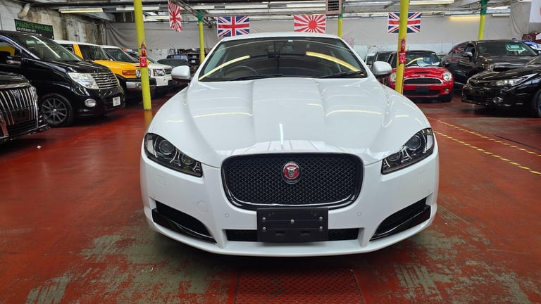  Jaguar XF 2.0I PORTFOLIO ULEZ FREE LOW MILEAGE  Petrol Automatic