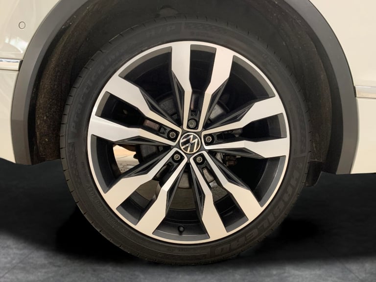 2020 Volkswagen Tiguan 1.5 TSI EVO R-Line Tech SUV 5dr Petrol DSG Euro 6 (s/s) (150 ps) - LED - H...