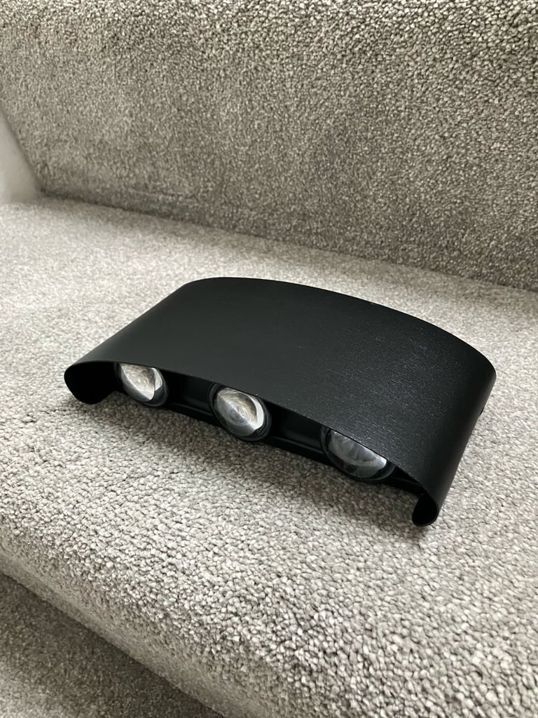 Reduced: 3 x Wall Lights bulbs included