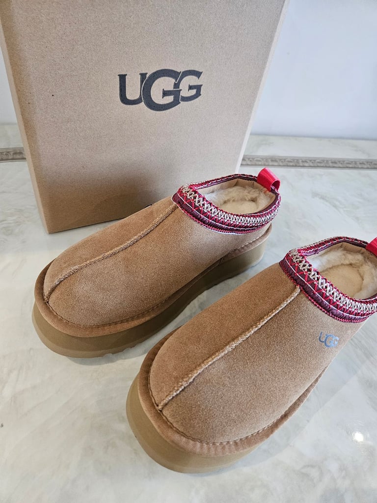 Ugg platform mules slippers size uk5