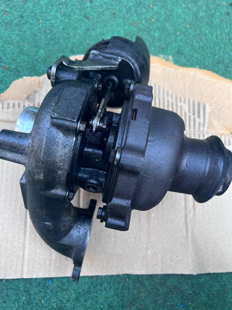 Turbocharger for Peugeot 308 1.6 HDi (2016) – Original Honeywell – Used