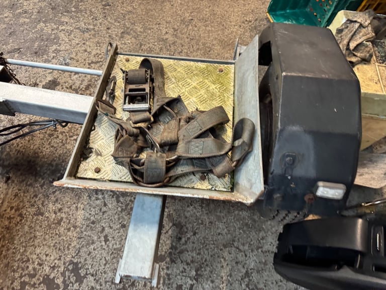 Car ,van recovery dolly towing trailer ramps straps hand winch 