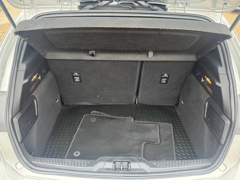 2019 Ford Focus 1.0T EcoBoost ST-Line Hatchback 5dr Petrol Manual Euro 6 (s/s) (125 ps) Hatchback...