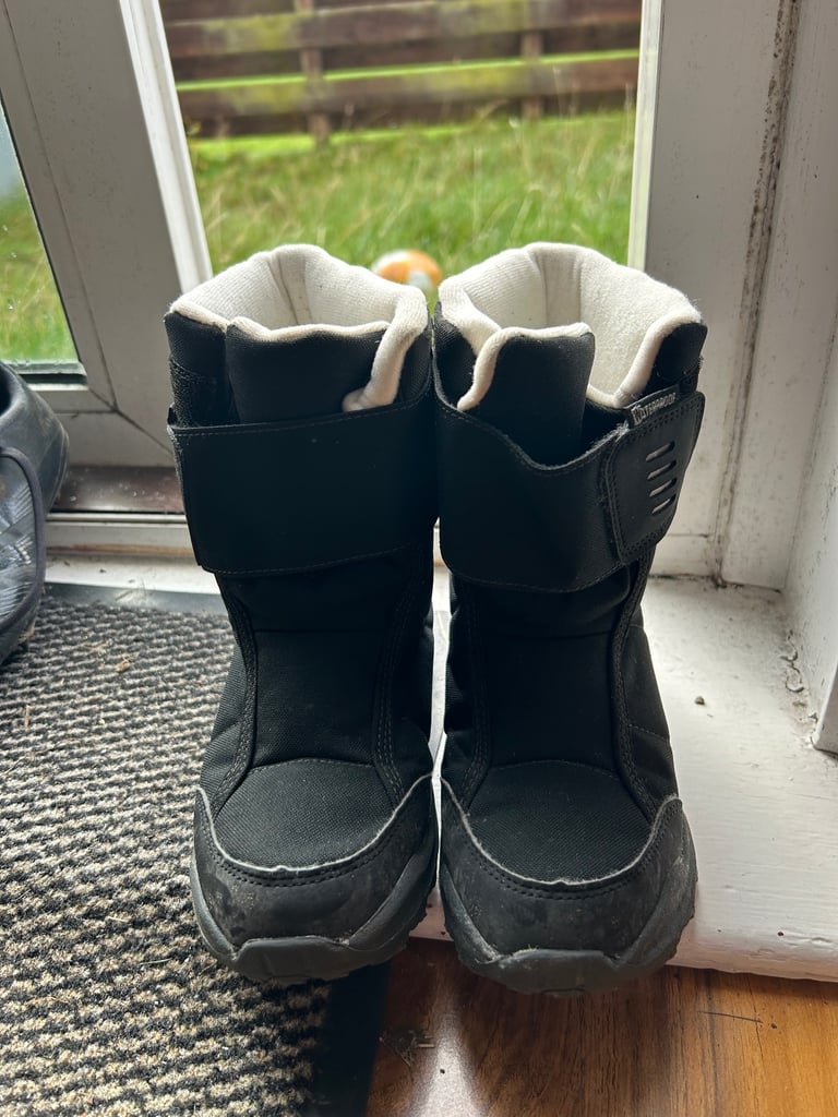 image for Girl Winter Boots