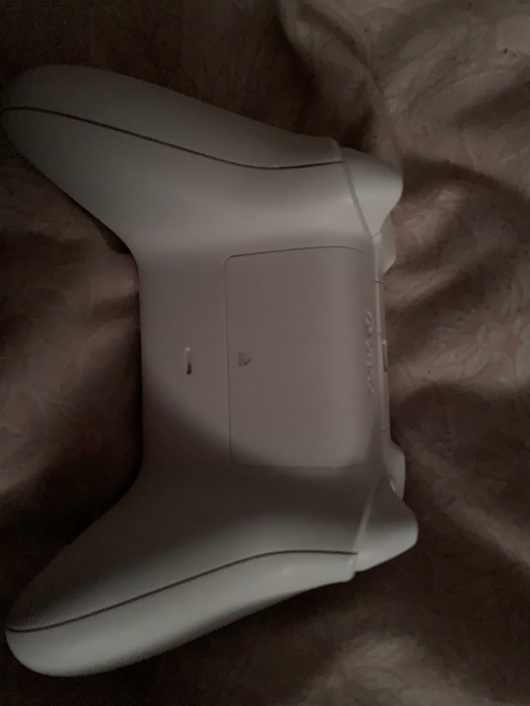 Official Xbox series s controller. Looking for offers 