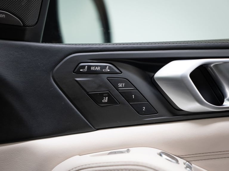 2020 BMW X7 3.0 M50d SUV 5dr Diesel Auto xDrive Euro 6 (s/s) (400 ps) ESTATE Diesel Automatic