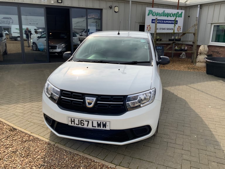 2017 Dacia Sandero 1.0 SCe Ambiance 5dr HATCHBACK Petrol Manual
