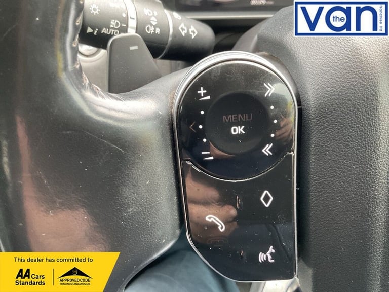 2020 Land Rover Discovery 3.0 SD V6 HSE SUV 5dr Diesel Auto 4WD Euro 6 (s/s) (306 ps) SUV Diesel ...