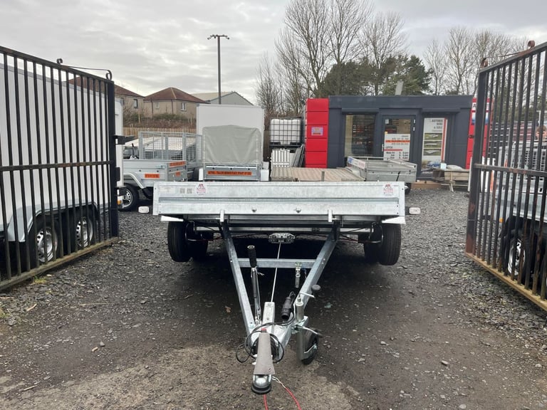 BRAND NEW 10FT x 5,6FT SMART CAR/ QUAD TRANSPORTER TRAILER 1300KG