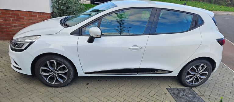Renault, CLIO, Hatchback, 2018, Manual, 898 (cc), 5 doors
