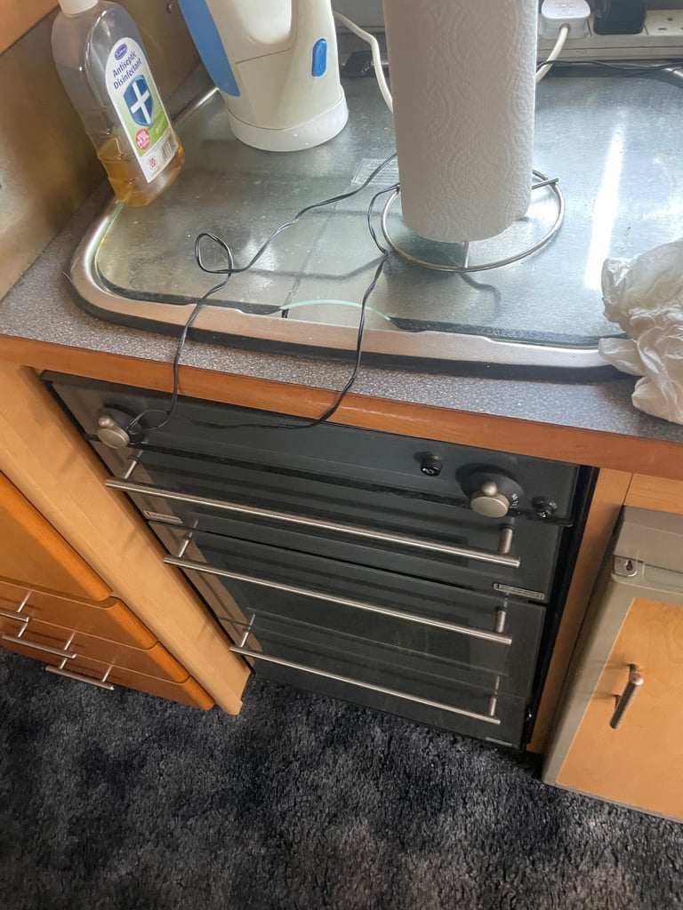 Elldis caravan 4 berth 2006 may px