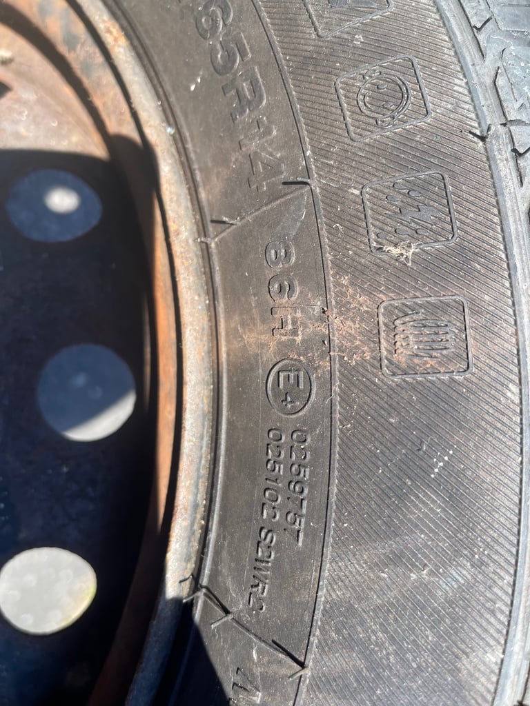 Budget 185/65R/14 Like NEW