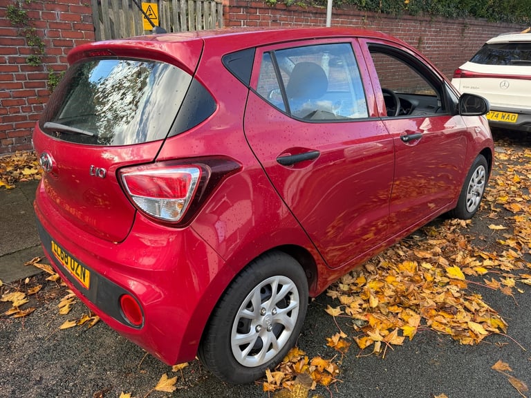 2018 Hyundai i10 1.0 S 5dr HATCHBACK Petrol Manual