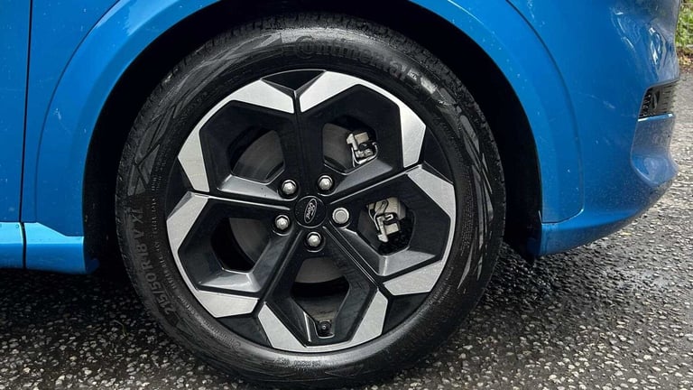 2025 Ford Puma 123kW Premium 43kWh 5dr Auto Hatchback Electric Automatic