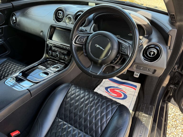 2020 Jaguar XJ 3.0d V6 Autobiography 4dr Auto [LWB] SALOON DIESEL Automatic