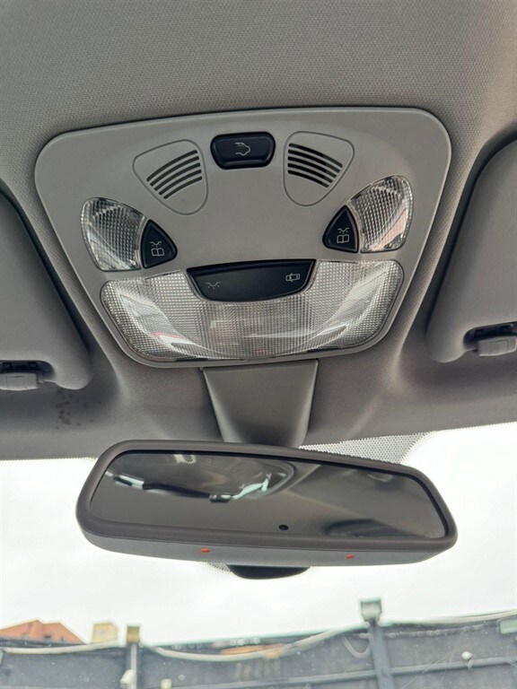 2006 Mercedes-Benz C-Class 1.8 Kompressor Avantgarde SE 4dr Saloon Petrol Automatic