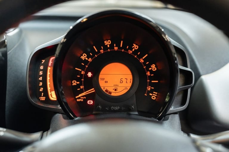 2016 Citroen C1 1.2 PureTech Flair Hatchback 5dr Petrol Manual Euro 6 (82 ps) Hatchback Petrol Ma...