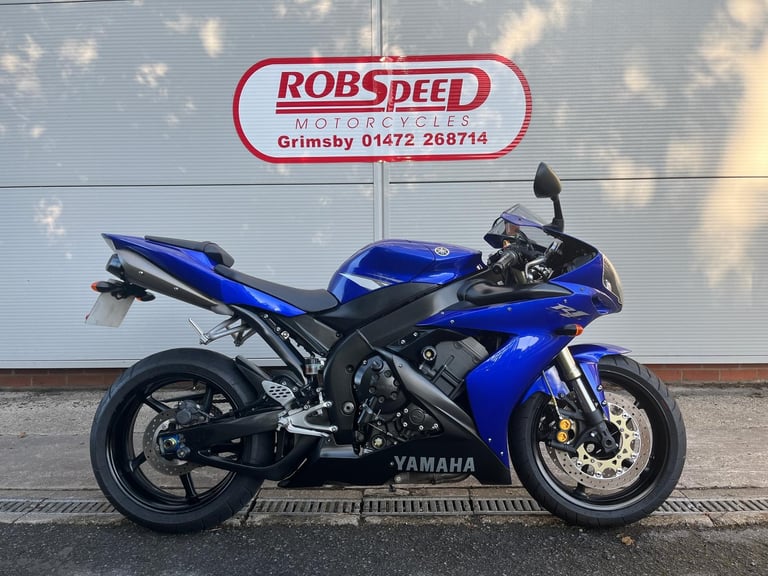 Yamaha YZF R1, 2005