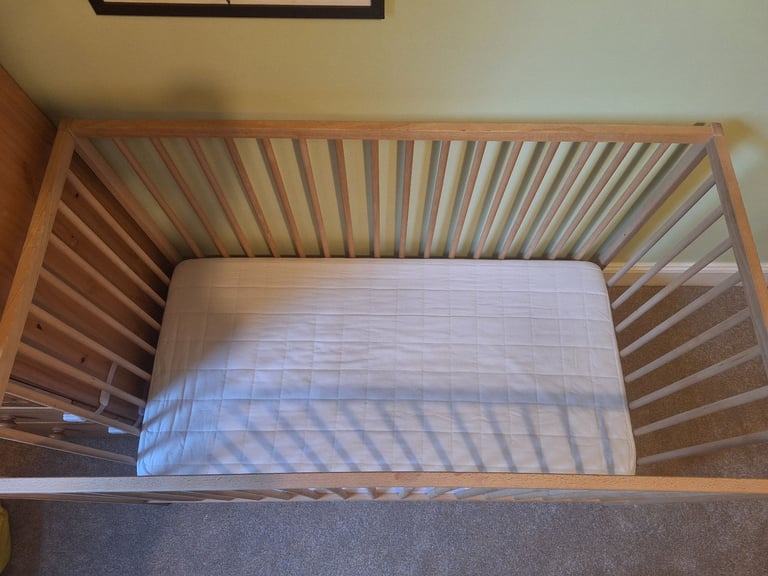 Cot (with optional mattress and protector)