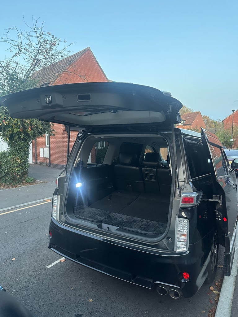 Nissan elgrand for sale