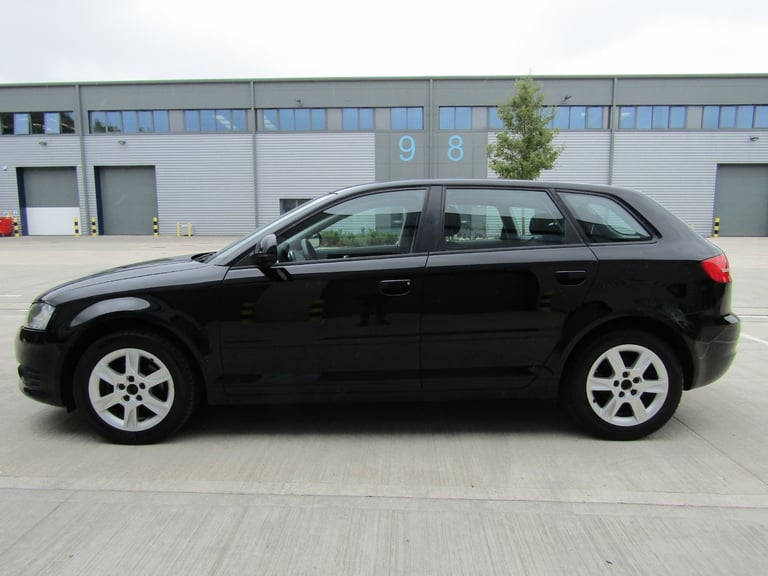 LEFT HAND DRIVE 2010 AUDI A3 1.6SPORTBACK JUBILEE MODEL ESTATE 5DR PETROL MANUAL