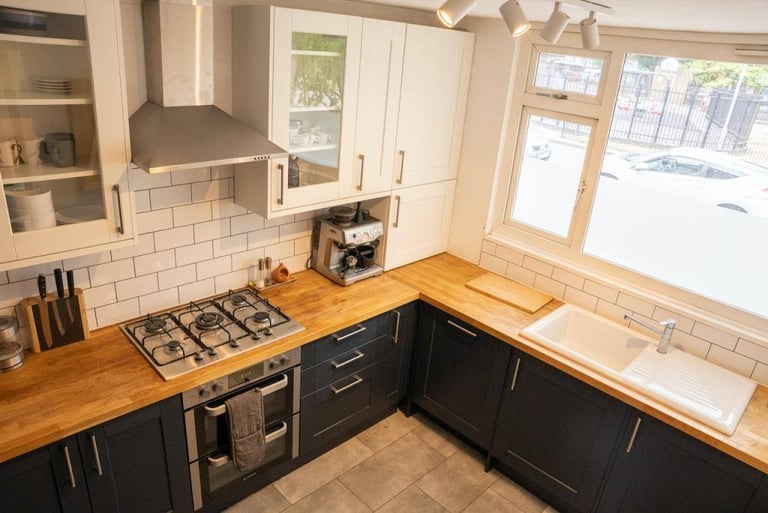 🏡 Cozy Room – East Ham 🏡🗝