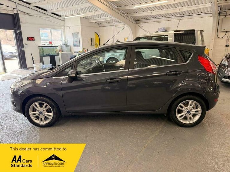 2014 Ford Fiesta 1.0T EcoBoost Zetec Euro 5 (s/s) 5dr HATCHBACK Petrol Manual