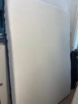 Super comfy Emma double mattress- £100 delivered