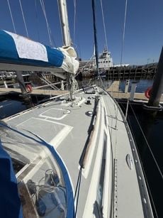 Sailing Boat - Moody 333