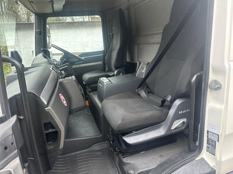 2016 MAN 7.5 TON CHASSIS CAB LOW MILES 4.8M WHEELBASE